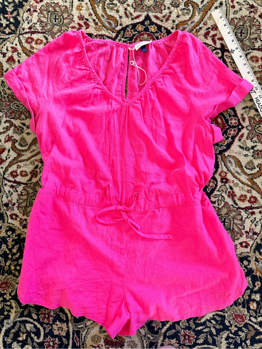 NWOT XL Universal ThreadsBright Pink V-Neck Short Romper